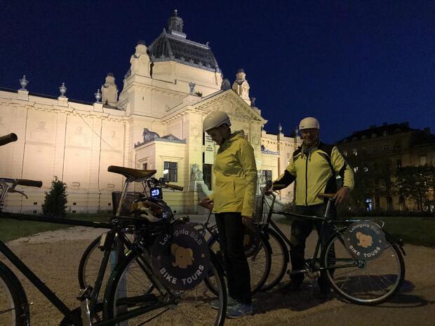 Zagreb by Night Bike Tours - image 3