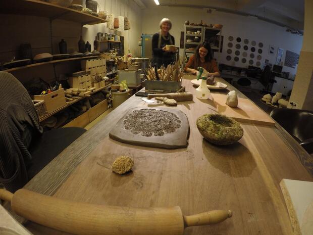 Private 3 Hours Artisan Clay Workshop - image 1