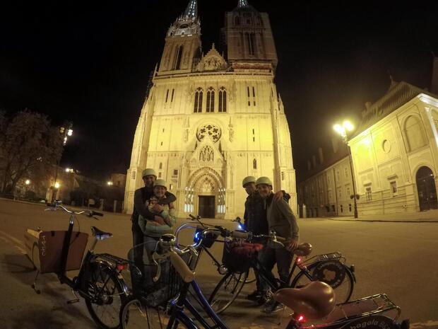 Zagreb by Night Bike Tours - image 4